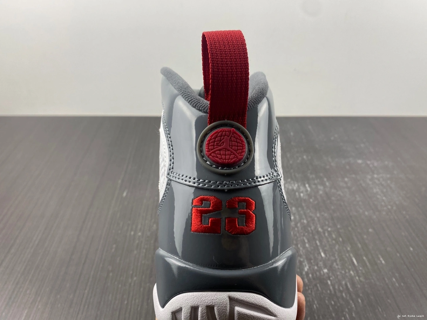 9 Red Jordan Fire CT8019-162 Air 1003